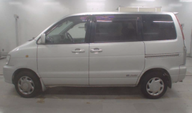 2001 TOYOTA TOYOTA  LITEACE NOAH SR40G – G LIMITED