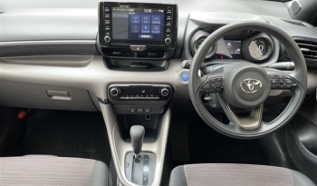 
										2021 TOYOTA YARIS MXPH10 HYBRID G full									