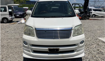 2005 TOYOTA NOAH  CBA-AZR60G X LIMITED