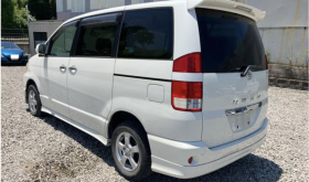 2005 TOYOTA NOAH  CBA-AZR60G X LIMITED