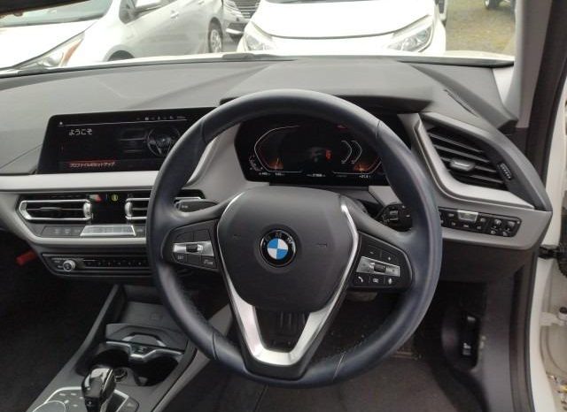 
								2020 BMW 1 SERIES  118i PLAY full									