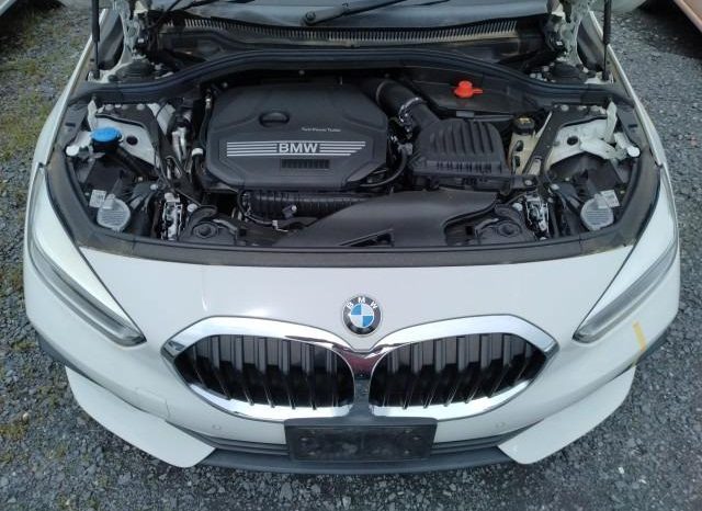 2020 BMW 1 SERIES  118i PLAY